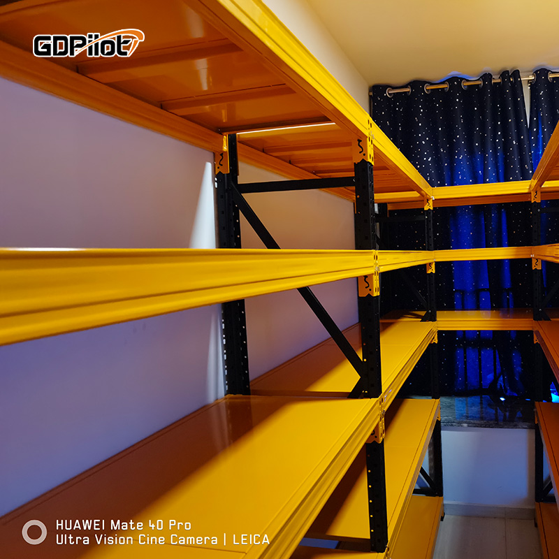 Medium-Sized Shelves: The Versatile Storage Solution for Every Need